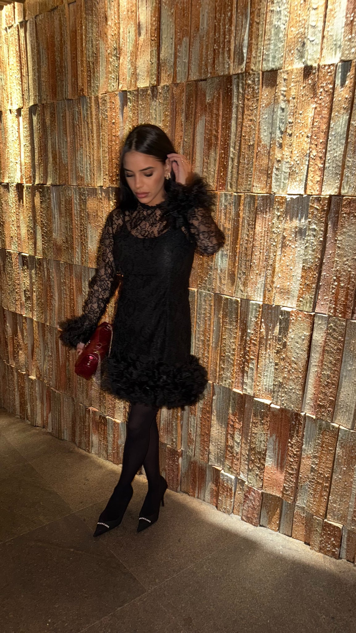 Abito in Pizzo ( in PreOrder )