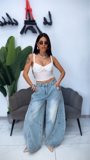 Jeans super over con borchie stelline