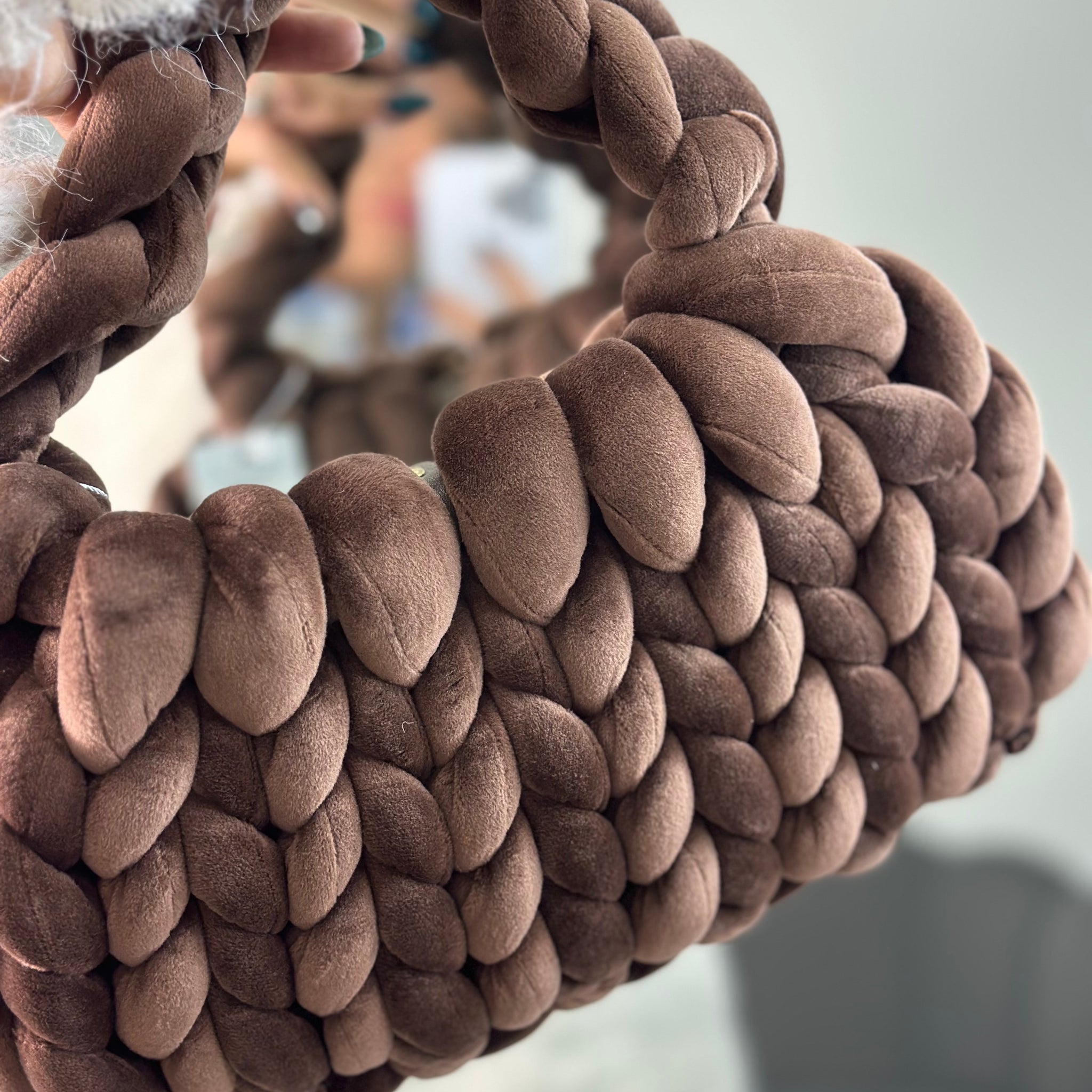 Borsa Uncinetto in Velluto Marrone